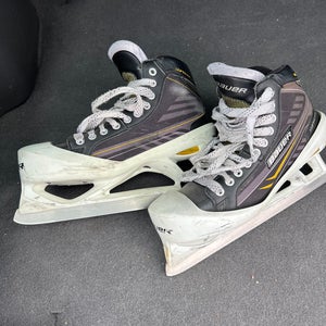 Bauer Supreme One.7 Hockey Goalie Skates Regular Width 9.5 (Used)