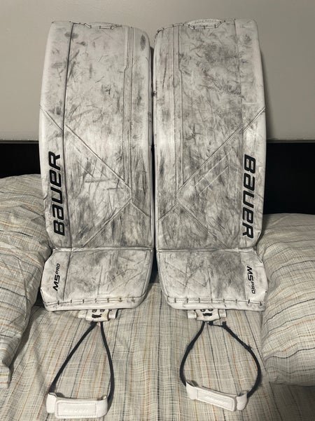 33"  Bauer Supreme M5 Pro Goalie Leg Pads (Used)