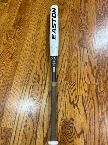 2023 Easton Ghost Composite Bat (-10) 22 oz 32" (Used)