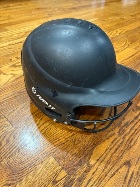 Medium/Large Rip It Vision Pro Batting Helmet (Used)