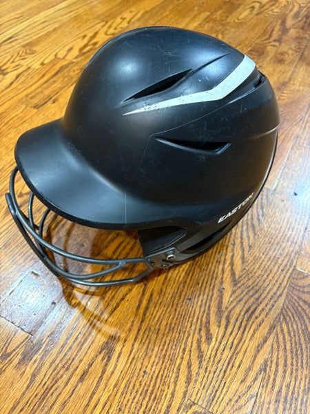 Medium/Large Easton Ghost Batting Helmet (Used)