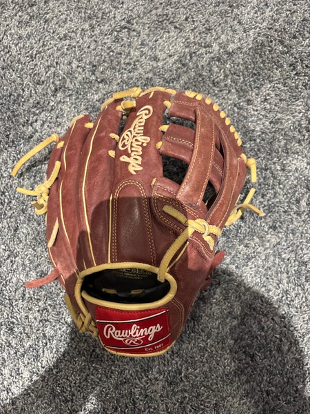 Rawlings Sandlot RH Outfield Baseball Glove 12.75" (Used)