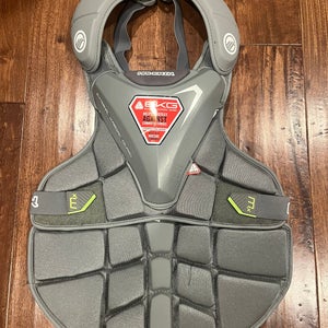 Large Maverik Mx Chest Protector (Used - like new)