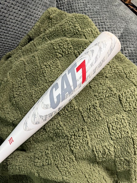 2017 Marucci CAT7 Alloy BBCOR Certified Bat (-3) 27 oz 30" (Used)