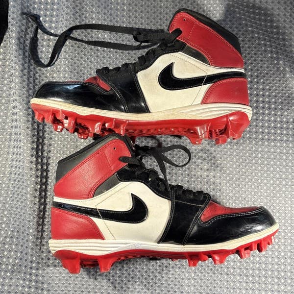 New Nike Jordan 1 Mid Football Cleats Patent Leather Bred FJ6805-601 Men Size 11 air-jordan-1-patent-bred-toe-  main image 4
