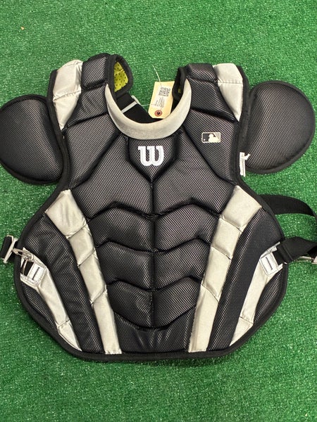 16” Wilson Pro Catcher's Chest Protector (Used)