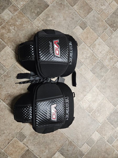 Vaughn (Used) V10 Pro Knee Pads Senior