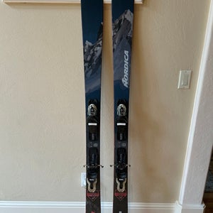 2022 Nordica 165 cm Enforcer 88 Skis with bindings