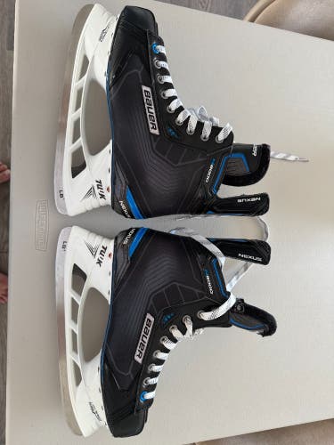 2019 Bauer Nexus N8000 Hockey Skates Regular Width 9.5 (New)