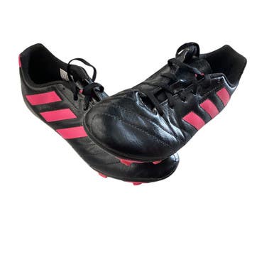 Used Adidas Soccer Cleats Black Junior 05.5 11760-S000082824