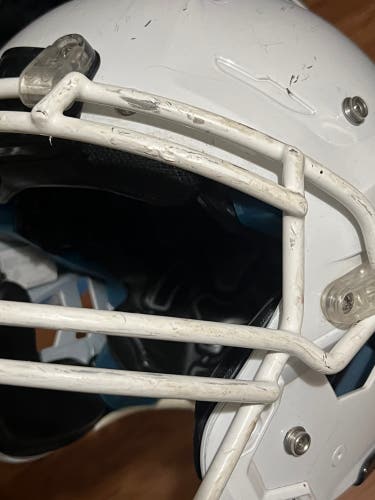 Schutt F7 LX1