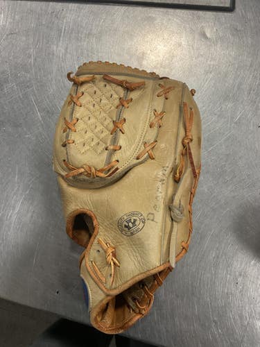Used KING ADVANCE DESIGN MODEL BB/SB Glove RH Throw Brown 12 1/2" 11614-S000222693