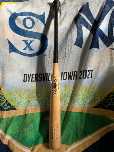 2022 Louisville Slugger I13 Maple BBCOR Certified Bat (-3) 30 oz 33" (New)