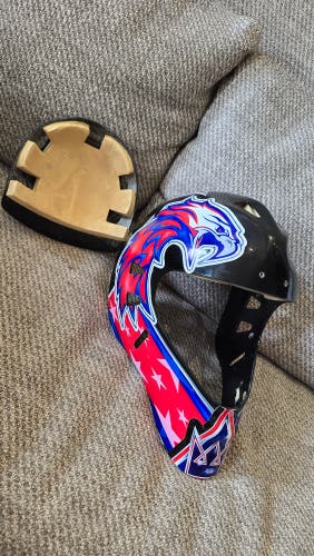 Senior Large Goalie Mask (Used)