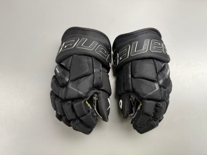 Bauer Supreme Mach Gloves 11" (Used)
