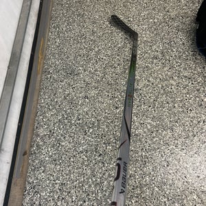 Senior Bauer Vapor Hyperlite 2 Left Hand Hockey Stick P92 (Used)