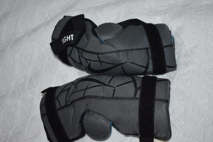 Nike Vapor LT Lacrosse Arm Pads, Youth Large