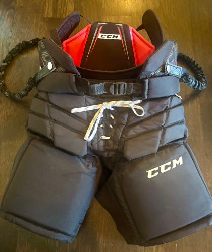 Junior Medium CCM Extreme Flex Shield E1.5 Hockey Goalie Pants (Used)
