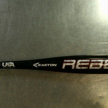 Used Easton REBEL BB/SB USA 2 1/4 Bat 28" 11868-S000065366