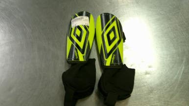 Used Umbro Soccer Shin Guards Junior Yellow SM 11868-S000065370