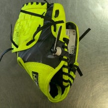 Used Easton ORTIZ BB/SB Glove RH Throw Yellow 9" 11868-S000065760