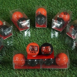 2 DOZEN WSOP WORLD SERIES OF POKER CAESARS ENTERTAINMENT GOLF BALLS RED BLACK