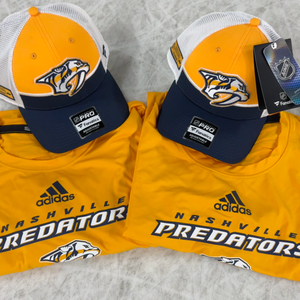 BUNDLE : Nashville Predators 2 Hats, and 2 Shirts