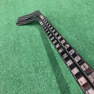 Senior Pro Blackout Hockey Stick Left Hand PP88 Pro Stock (Used)