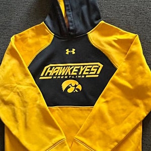 Yellow Kids Unisex Small Under Armour Sweatshirt (Used)