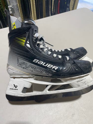 Bauer Vapor HyperLIte 2 Pro Stock Size 10.5 Hockey Skates 6737