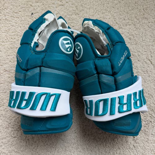 Pro Stock San Jose Sharks Warrior QRE Pro Gloves 14” NHL