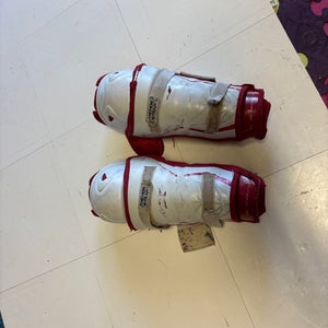 Junior Bauer 12" Shin Pads (Used)