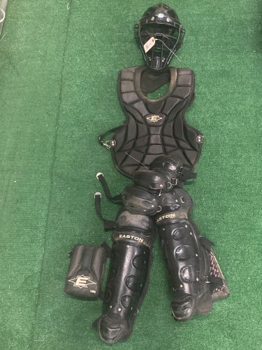 Adult Easton Catcher's Set (Used)