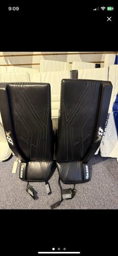 27" 2024 Brian's Iconik X Goalie Leg Pads (New)