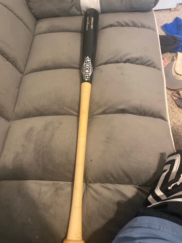 Old Hickory MT27 Maple Bat (-3) 29 oz 32" (Used)