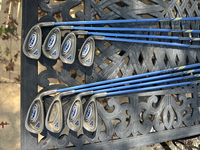 Women's Ping G5 Ladies Right Handed Iron Set Ladies Flex 8 Pieces Graphite Shaft (Used)
