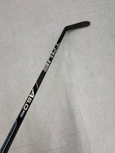 Senior True A6.0 SBP Hockey Stick Right Handed Pro Stock 70.5"