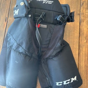 Junior Small CCM JetSpeed FT485 Hockey Pants (Used)