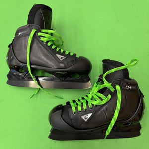 Senior Graf DM1080 Hockey Goalie Skates Regular Width 8.5