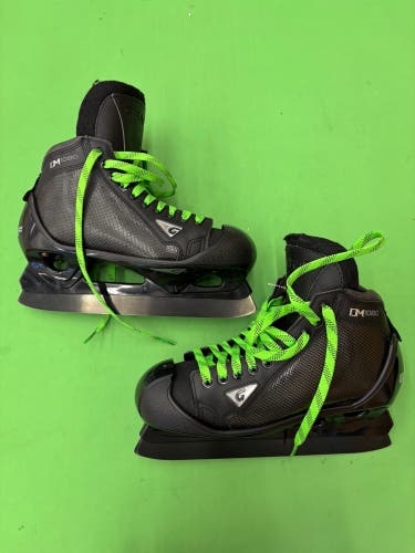 Senior Graf DM1080 Hockey Goalie Skates Regular Width 8.5
