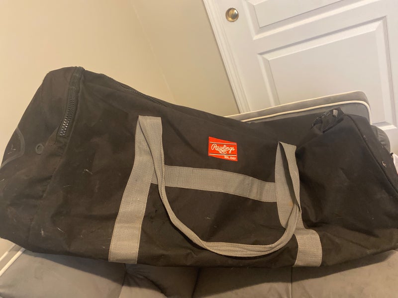 Black Men's Large/Extra Large Rawlings Duffle Bag (Used)
