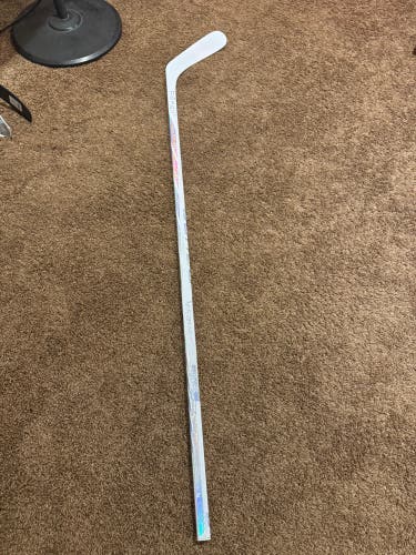 Senior Bauer White Proto-R Right Handed Hockey Stick P92 (New)