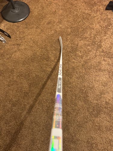 Senior Bauer White Proto-R Right Handed Hockey Stick P92 (New)