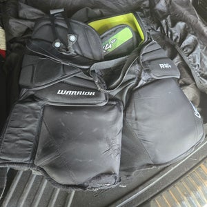Junior Large 2024 Hockey Goalie Pants (Used)