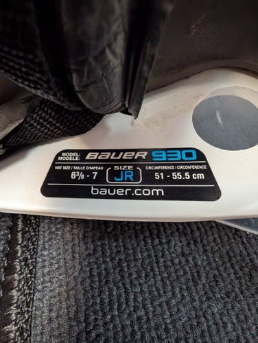 Junior Bauer 930 Goalie Mask (Used)