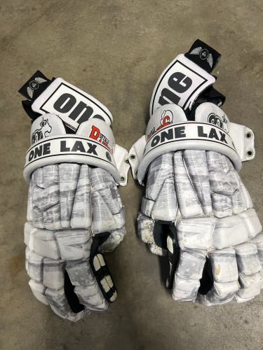 Lacrosse Gloves Large (Used)