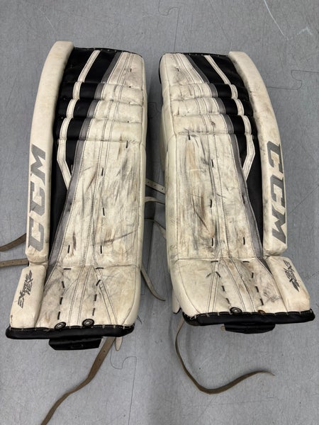 MEASURE White 32" Senior CCM Extreme Flex II Goalie Leg Pads Pro Stock (Used)