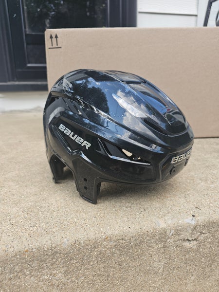 Small Bauer Hyperlite 2 Helmet (Used)