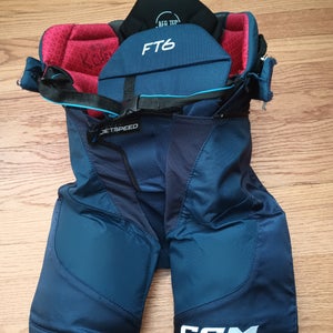 Junior Small CCM Jetspeed FT6 Hockey Pants (Used)