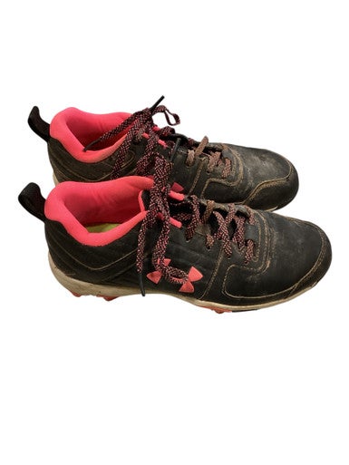 Used Under Armour BLACK AND PINK CLEATS BB/SB Cleats Black Junior 04.5 11884-S000053613